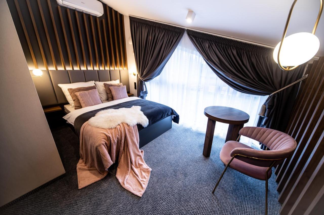 Hotel Bacowka Radawa & Spa Екстериор снимка