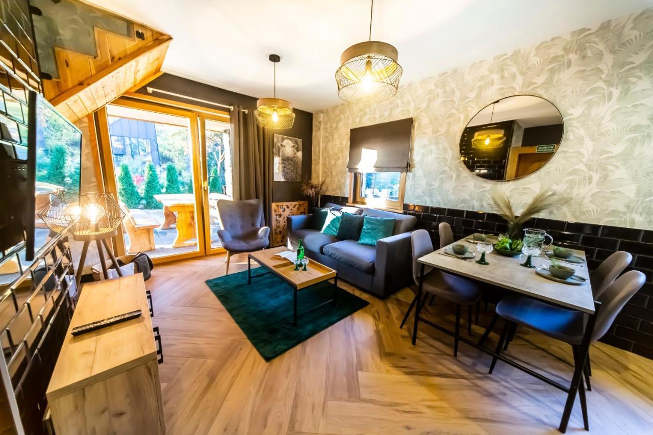 Hotel Bacowka Radawa & Spa Екстериор снимка
