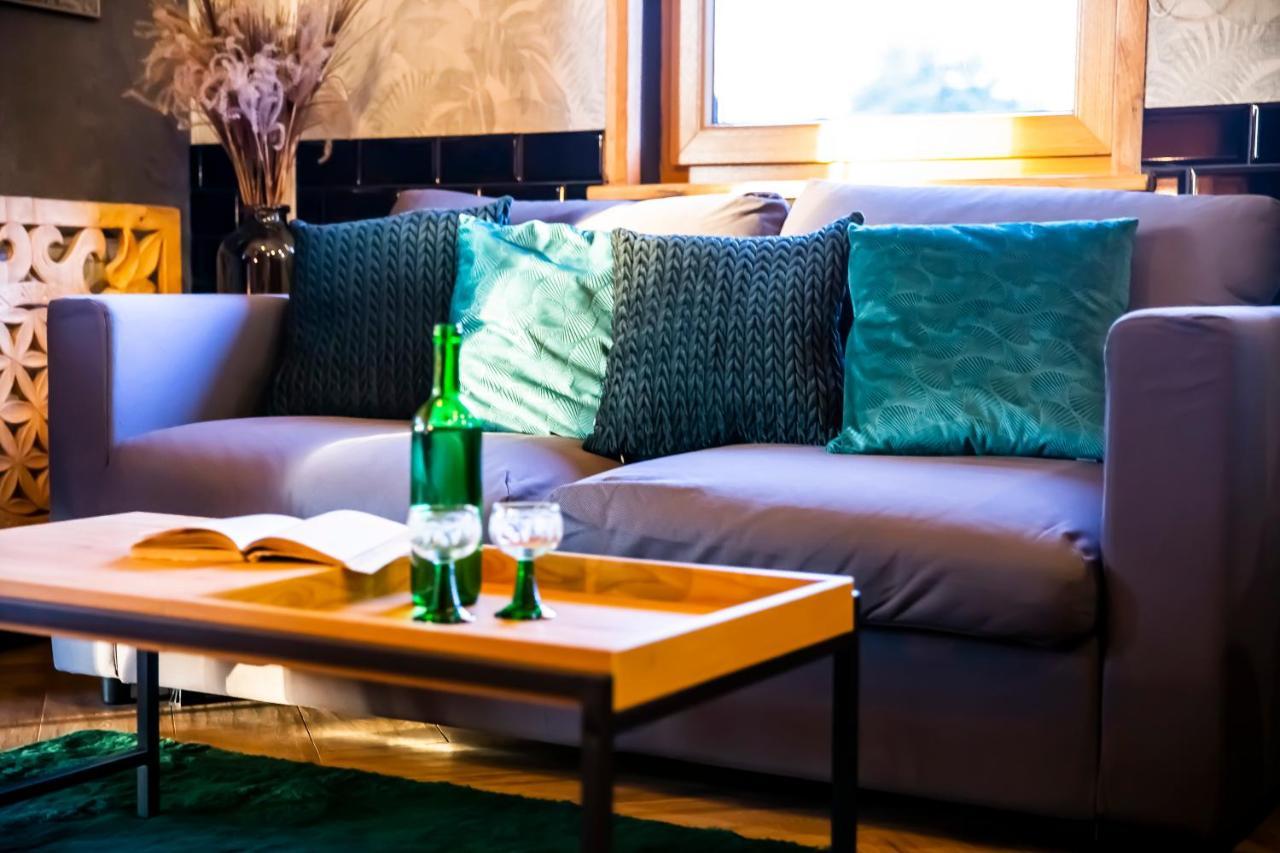 Hotel Bacowka Radawa & Spa Екстериор снимка