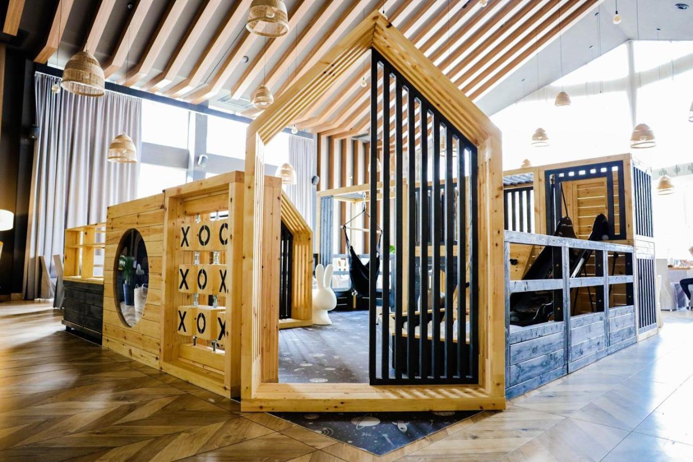 Hotel Bacowka Radawa & Spa Екстериор снимка