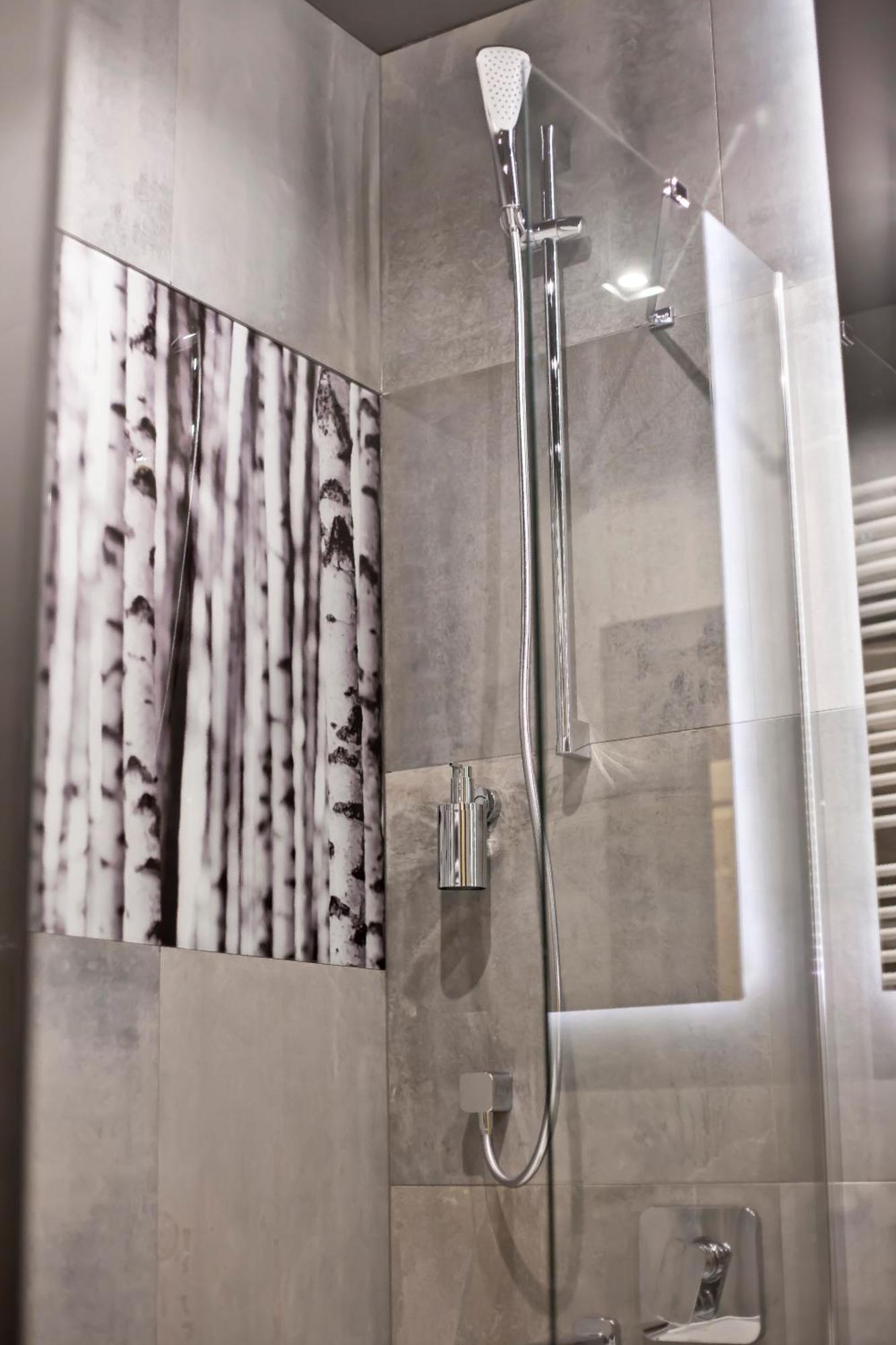 Hotel Bacowka Radawa & Spa Екстериор снимка